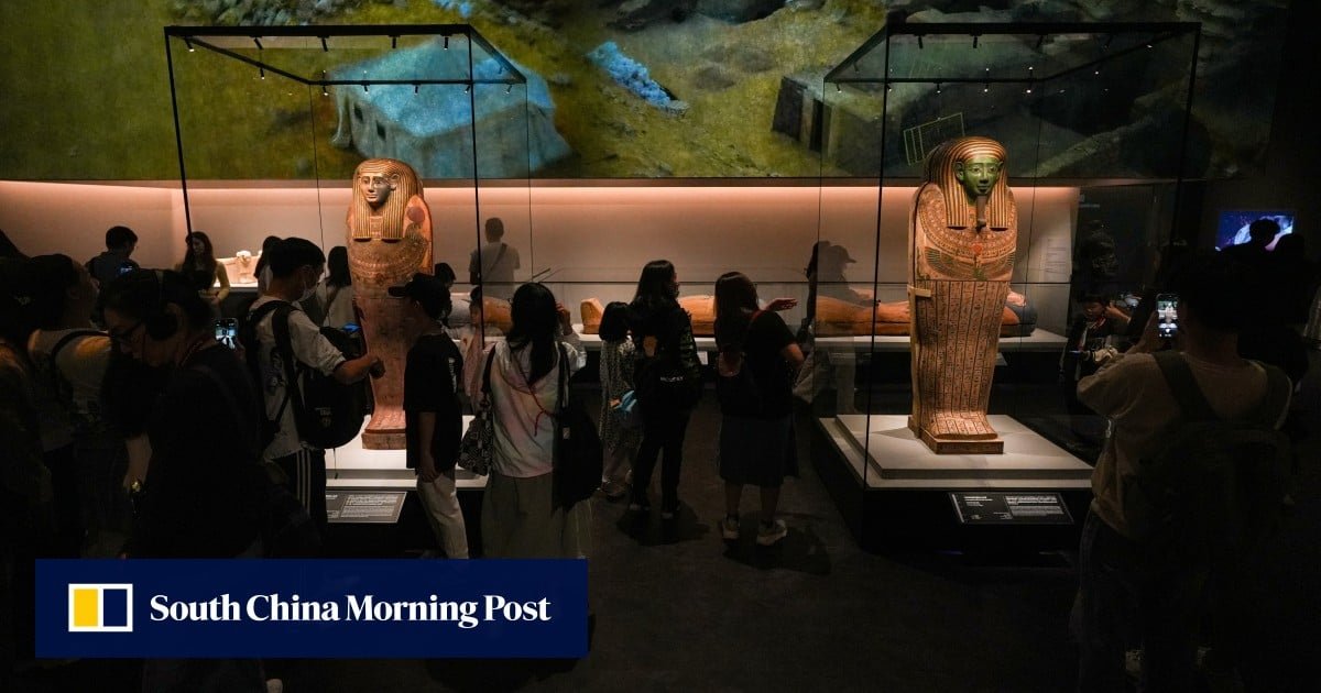 Evening Hours Under Consideration at Hong Kong Museum Due to High Attendance for Egyptian Mummies Exhibition