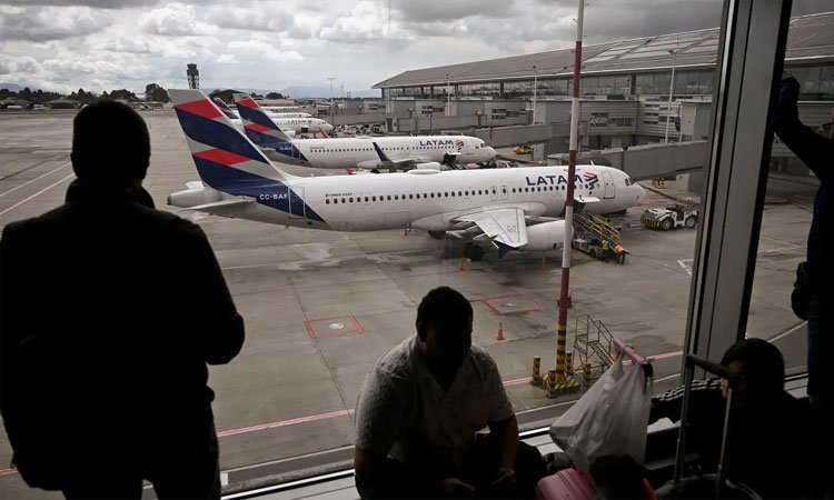 Flights to Venezuela Canceled by Most Airlines Due to U.S. Warning