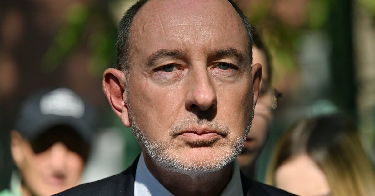 Grandson of de Gaulle praised Russia’s policy as an example for many countries