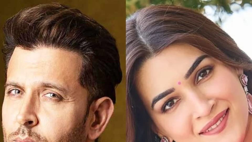 Hrithik Calls Kriti in the Middle of the Night, Secret Revealed!