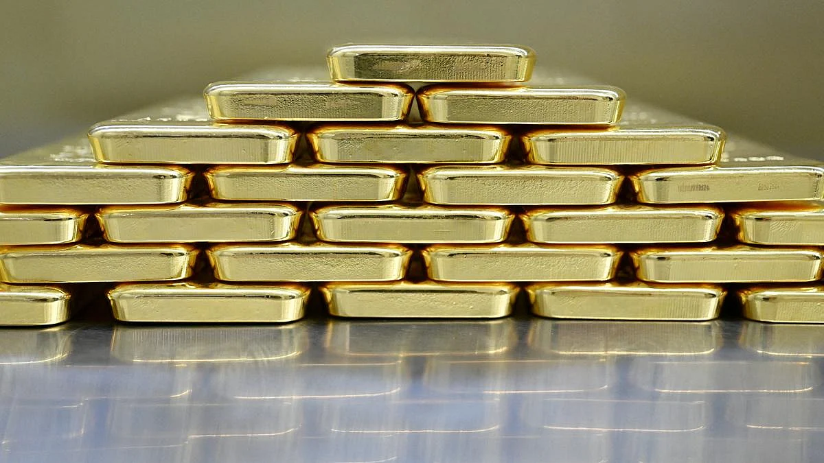 Investors Exchange Their Gold for Cash to Fund Initial Investments