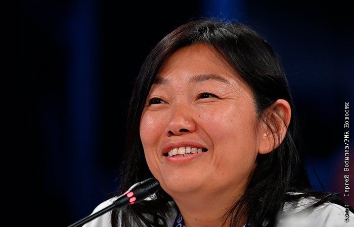 Kim and Bakalchuk reach a global agreement on property division