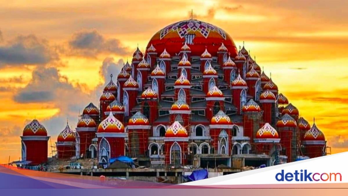 Magnificent Architecture! 7 Floating Mosques in Indonesia become Religious Tourism Magnets