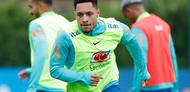 ‘Must play’: Vitor Roque and Andrey are examples for Endrick in the national team
