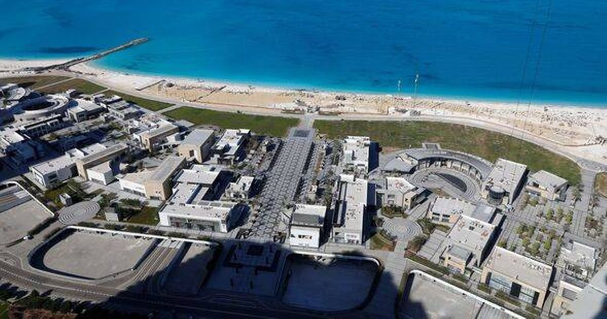 New £160m Megacity with White Beaches and 24C November Heat will ‘Rival Spain’