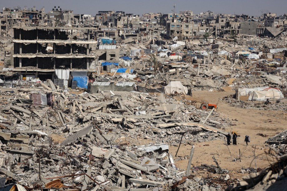 Pakistan and Egypt Collaborate for Mideast Ceasefire Implementation and Gaza Rebuilding