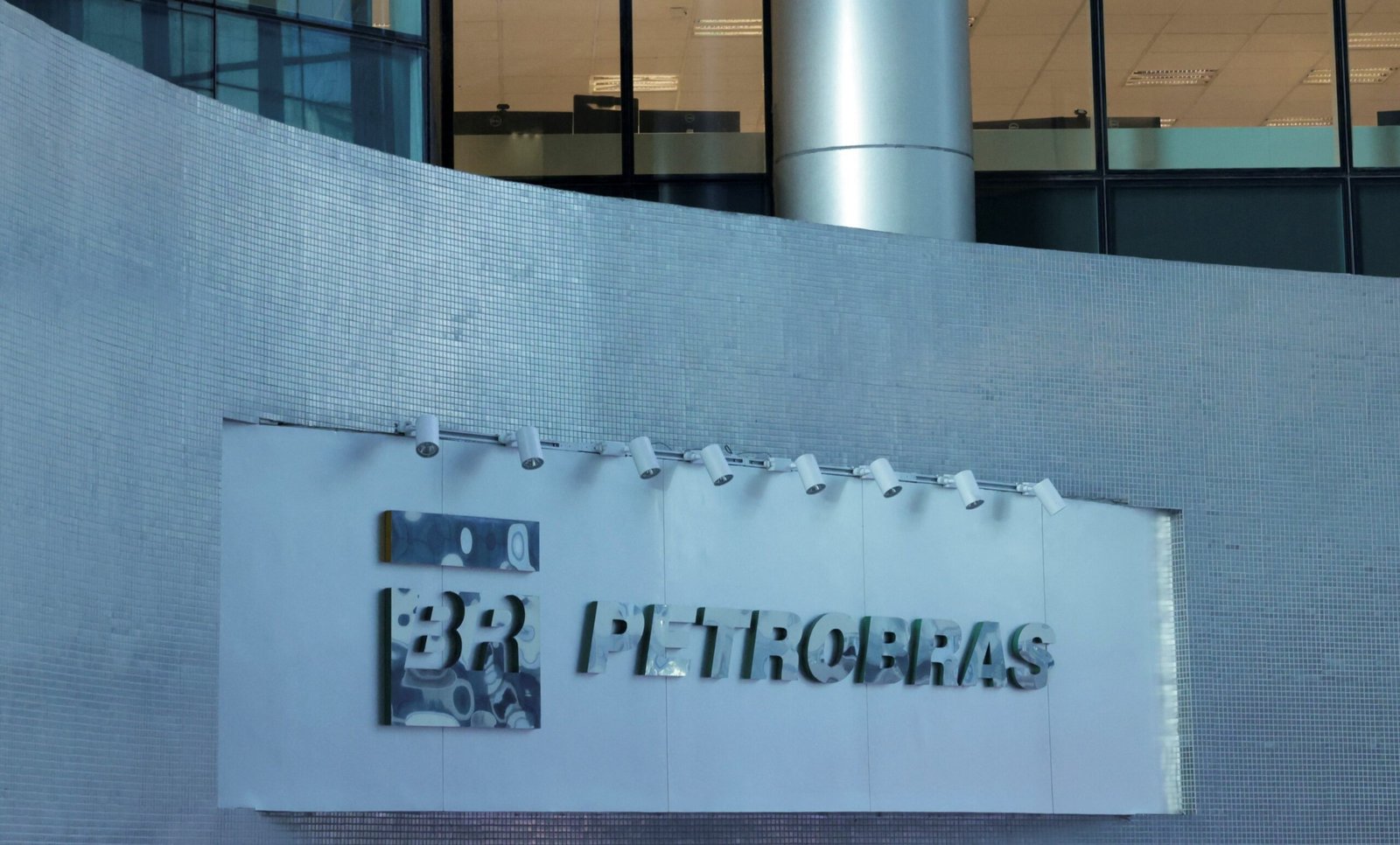 Petrobras (PETR4) Reduces Investment Plan to US$ 109 Billion Between 2026 and 2030