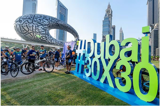 Thousands of Bicycles Take Over Dubai’s Busiest Highway for Fitness Challenge