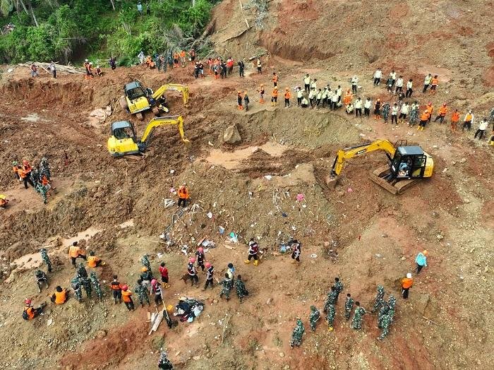 Three Landslide Tragedies in Indonesia This Month Claiming Multiple Lives