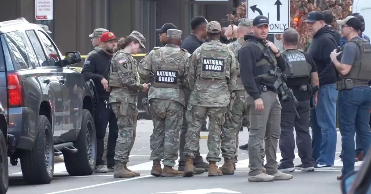 Two National Guardsmen shot near the White House; suspect arrested