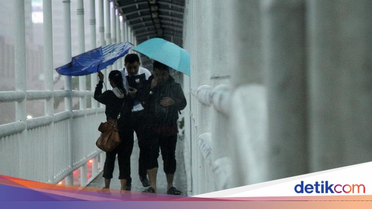 Weather Forecast for the Next Week According to BMKG, Heavy Rain Alert!