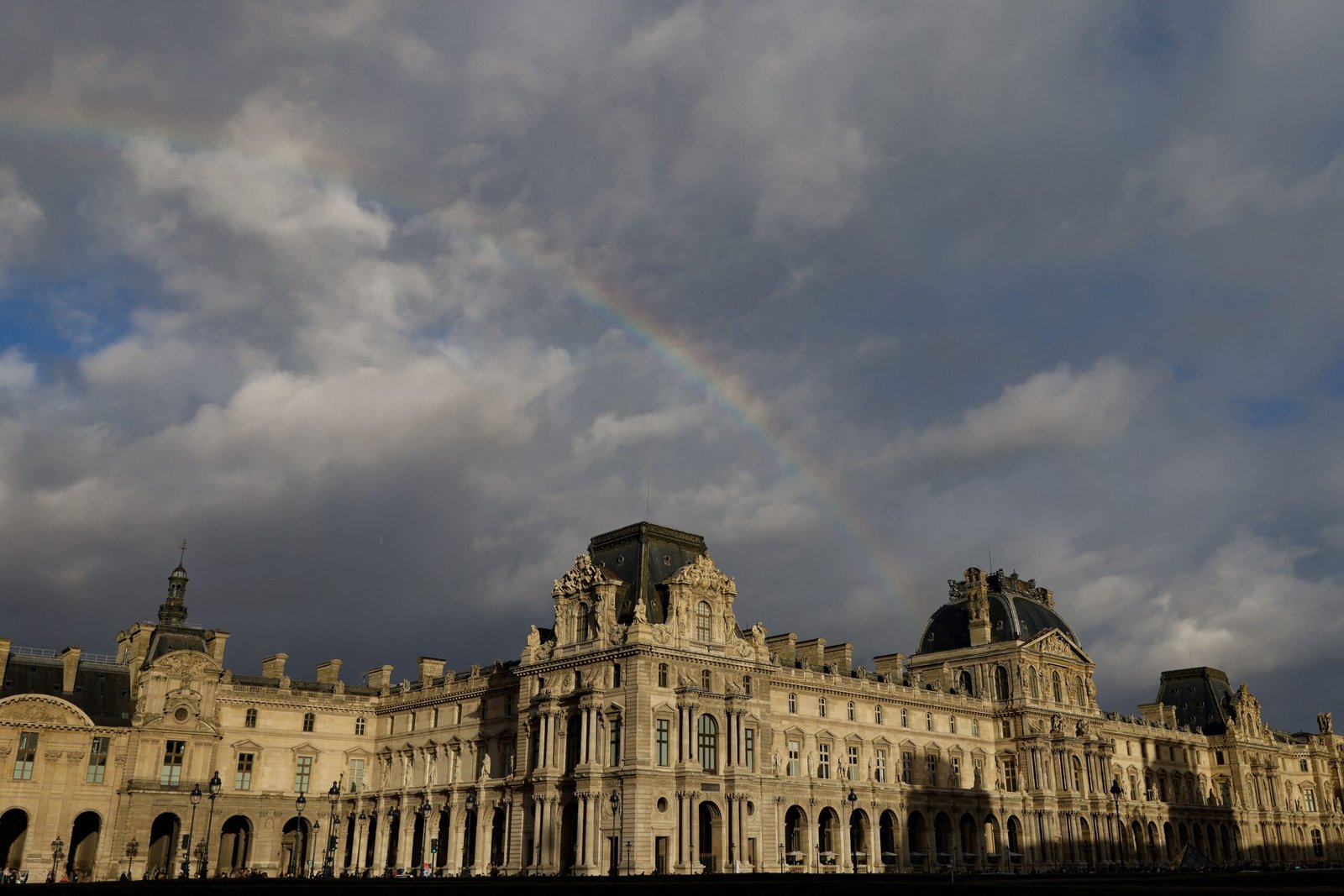 Hundreds of books from the Louvre Museum collection suffer damage after water leak