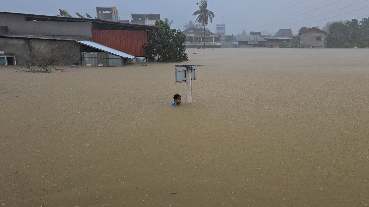 Indonesia and Sri Lanka Respond to Catastrophic Floods Across Asia