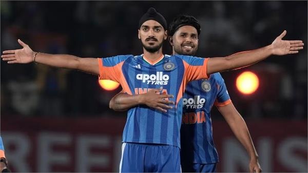 Outstanding Performance by Indian Bowlers in Dharamshala, South Africa Team Overwhelmed with 117 Runs on Board