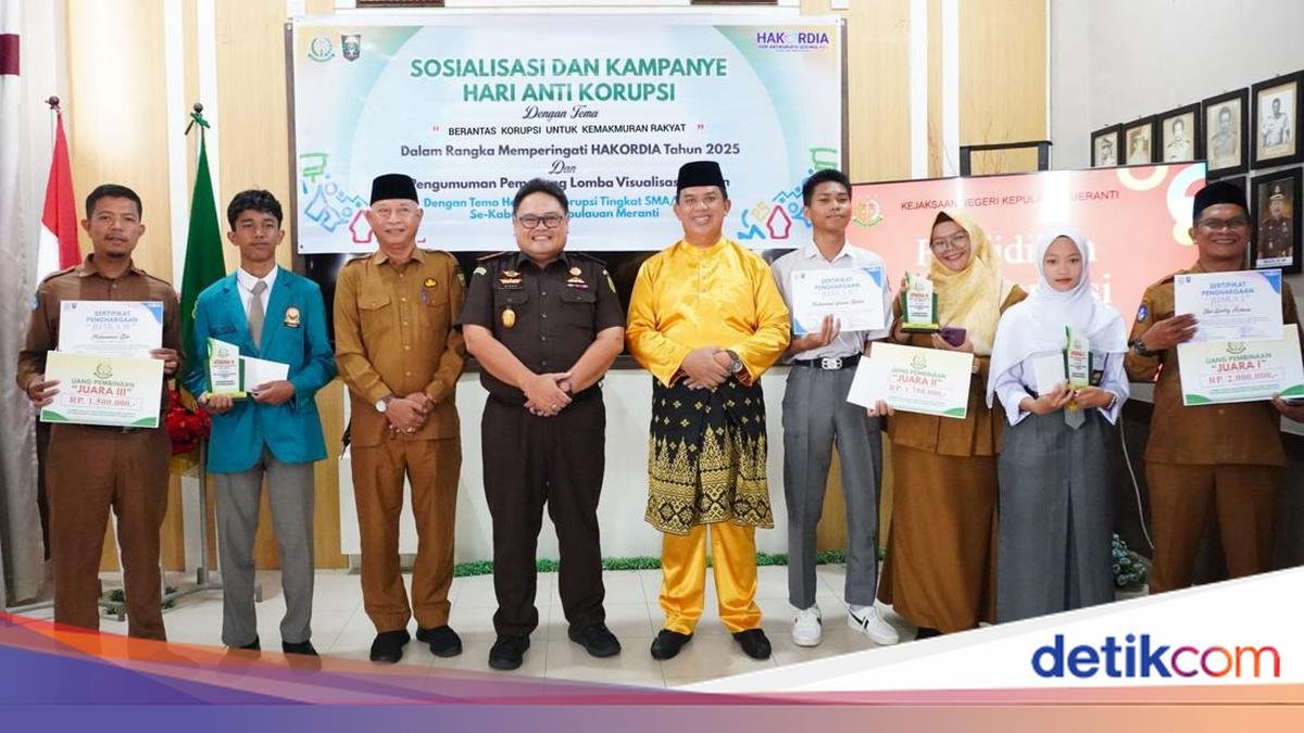 Prosecutors in Meranti Echo Anti-Corruption Day through Riau’s Traditional Poetry Culture