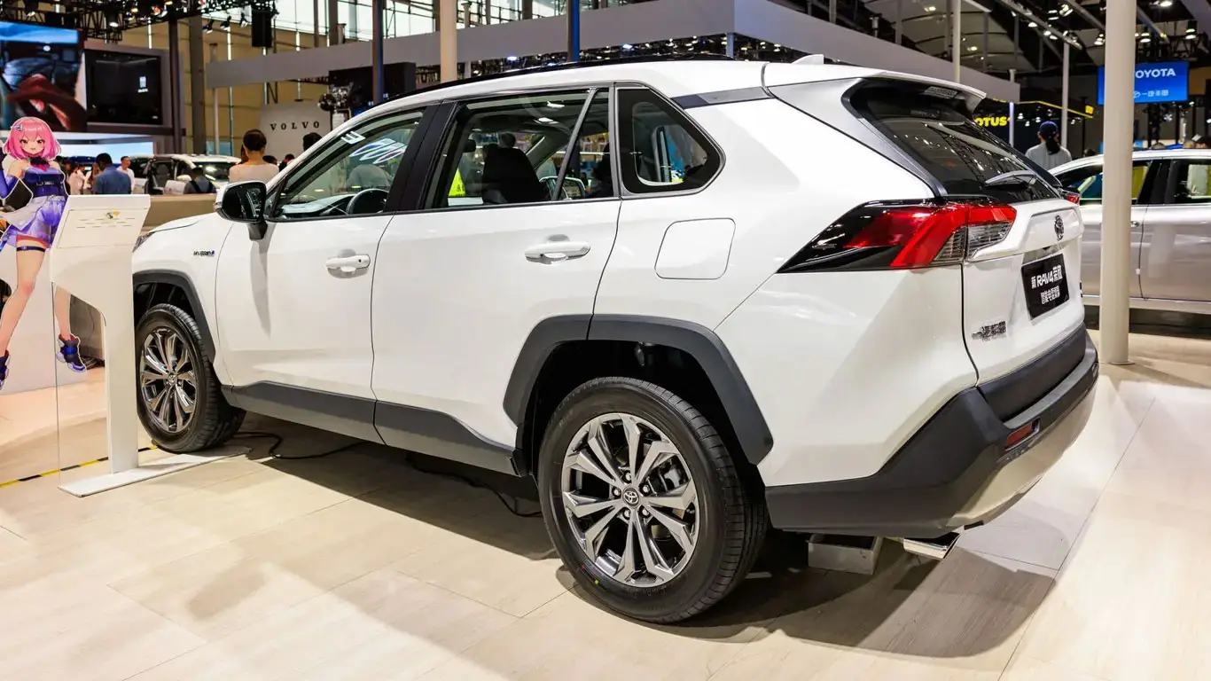 Toyota Sales in Russia Double: Жет: 2x Increase