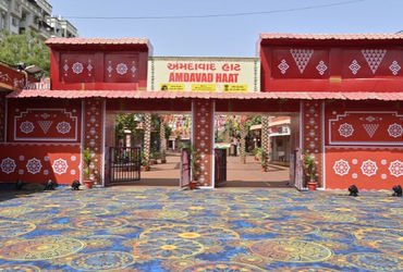 ‘વાઈબ્રન્ટ ગુજરાત’નો ફુગ્ગો ફૂટ્યો! 11 હજાર નાના ઉદ્યોગો પર તાળાં લાગતાં હજારો લોકો બેરોજગાર